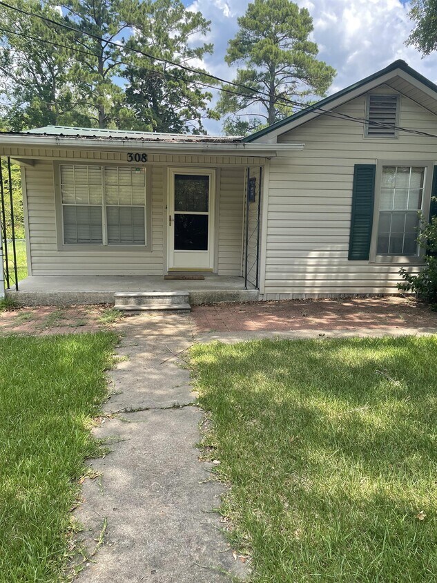 308 Herring St, Leesville, LA 71446 House Rental in Leesville, LA