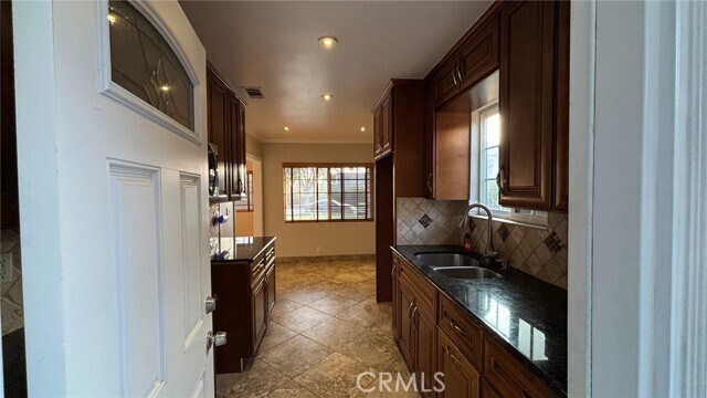 Building Photo - 9553 Rivera Rd