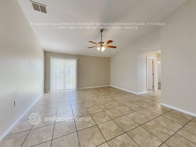 Foto del edificio - 513 Blackbird Ln