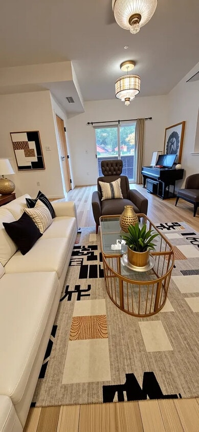 Foto principal - 711 W 31st St