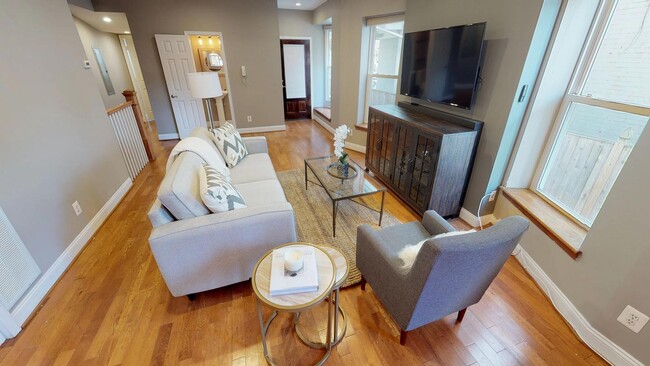 Foto del edificio - 3518 10th St NW