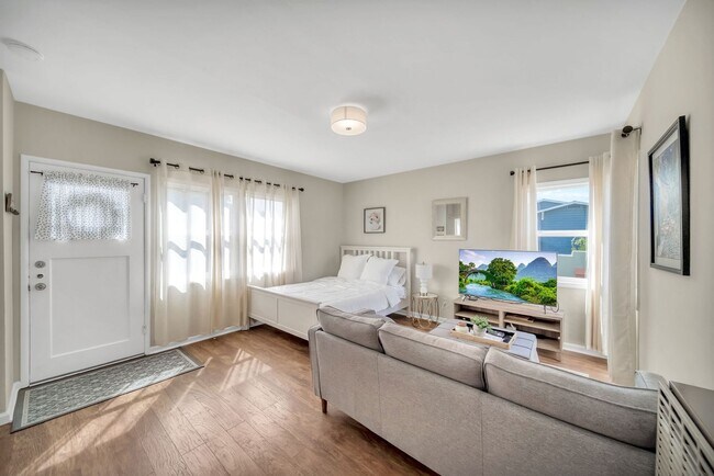 Foto del edificio - CENTRAL BERKELEY STUDIO APARTMENT FOR RENT...
