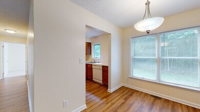 Deerfield Village photo'