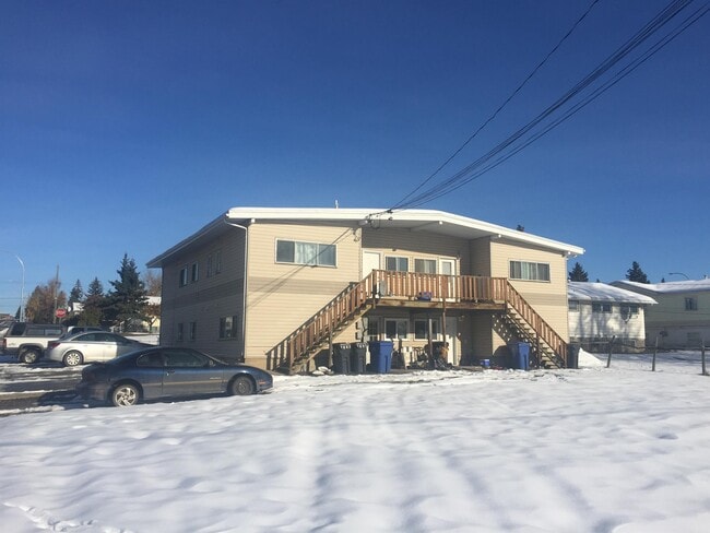 Building Photo - 9429-9496 96 Ave