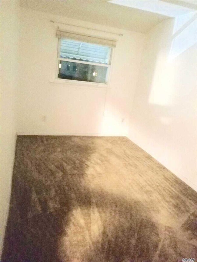 Foto del edificio - 142-16 131st Ave