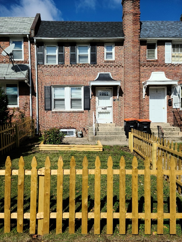 Photo - 216 Meade St Townhome