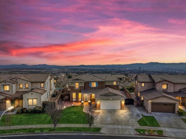 Building Photo - 12535 Melon Dr