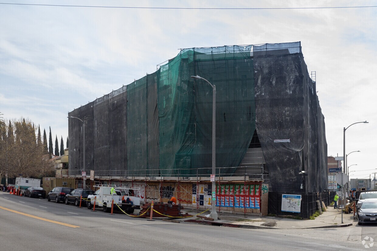 02/2022 - Adams Terrace II