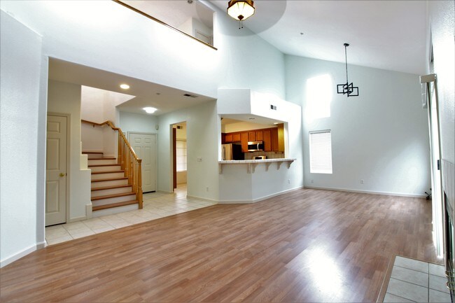 Building Photo - 9564 Stone Oak Ct