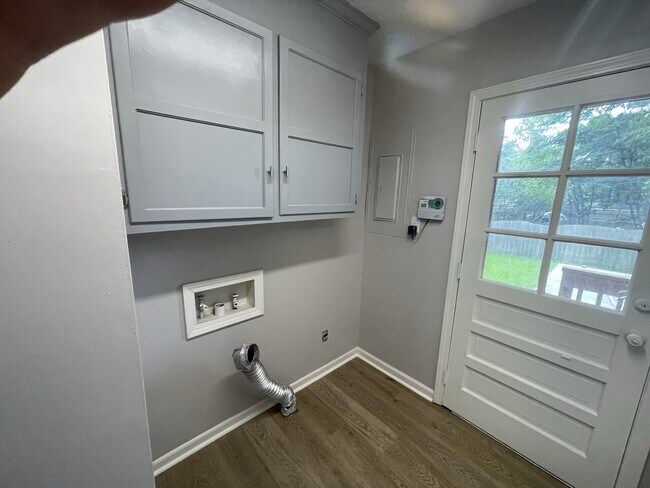 Foto del edificio - 109 Bent Bough-Harbison Community