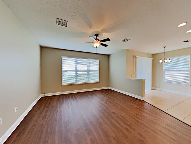 Foto del edificio - 2629 Red Fern Dr