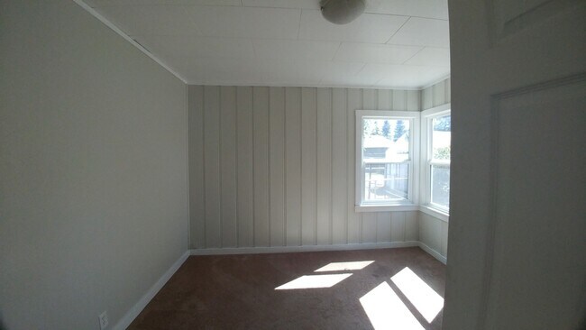 Foto del edificio - 2 Bedroom 1 Bath- House