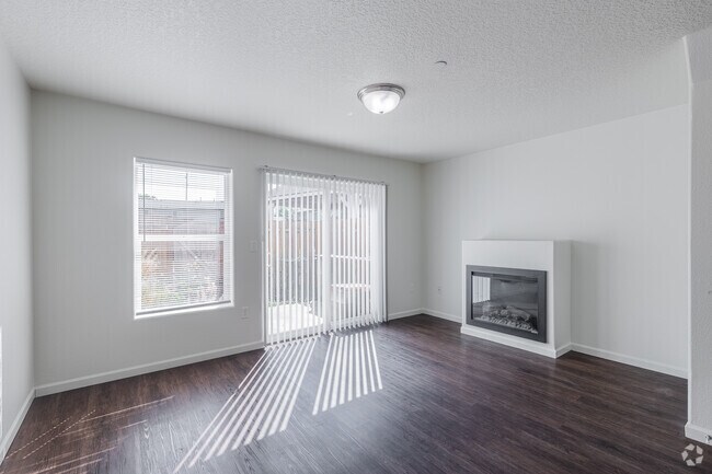 3 habitaciones, 2,5 baños - 111,5 m² - Sala de estar - Fairview Court Townhomes