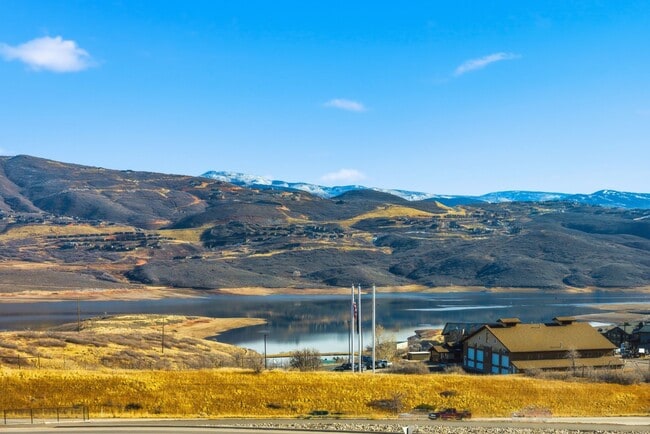 Foto del edificio - 2303 W Deer Hollow Ct