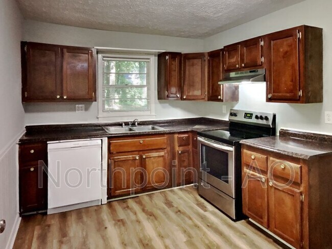 Building Photo - 4090 Eula Cir