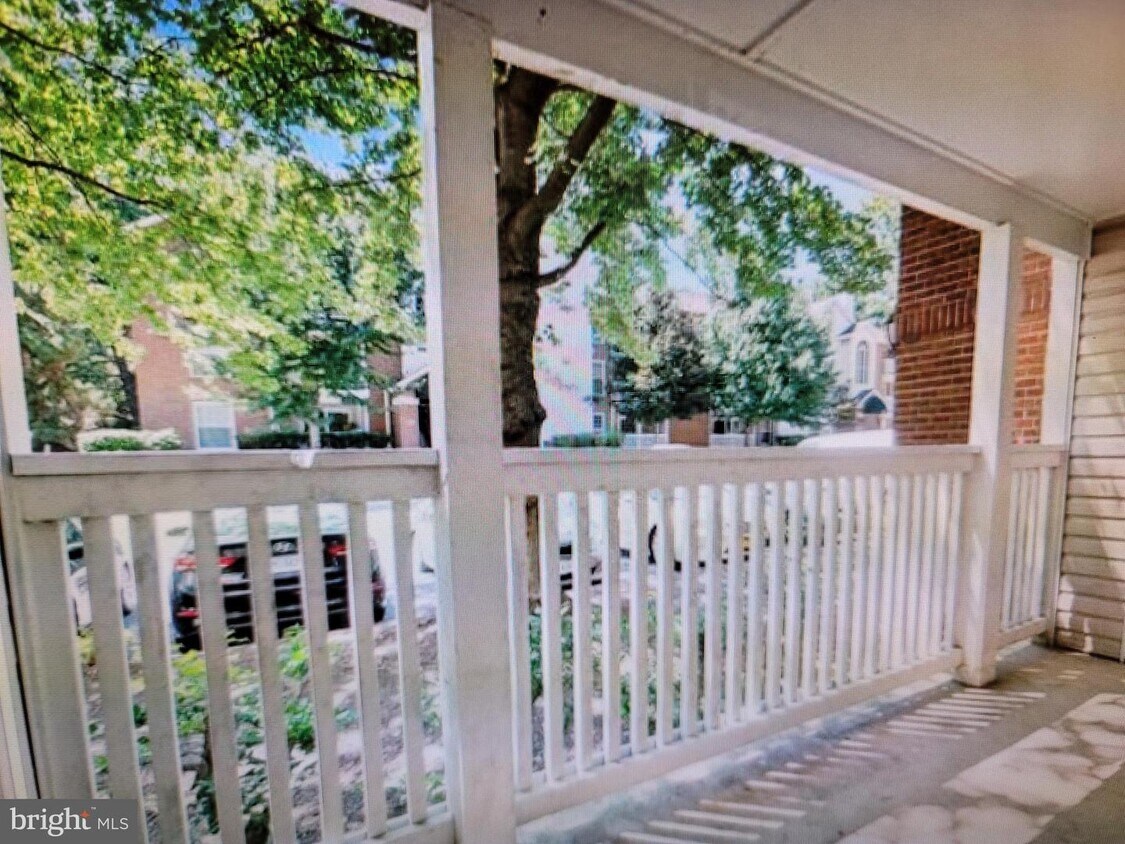 1524 Lincoln Way Unit 119, McLean, VA 22102 Room for Rent in McLean, VA