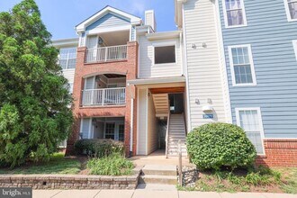 Building Photo - 20979 Timber Ridge Terrace