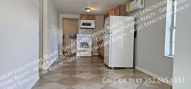 Foto del edificio - 1726 NW 1st St