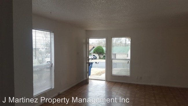 Building Photo - 7106 Astro View Dr