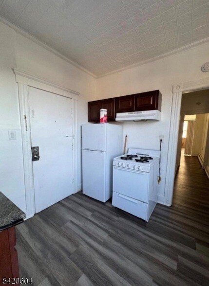 Photo - 97 Market St Apartment