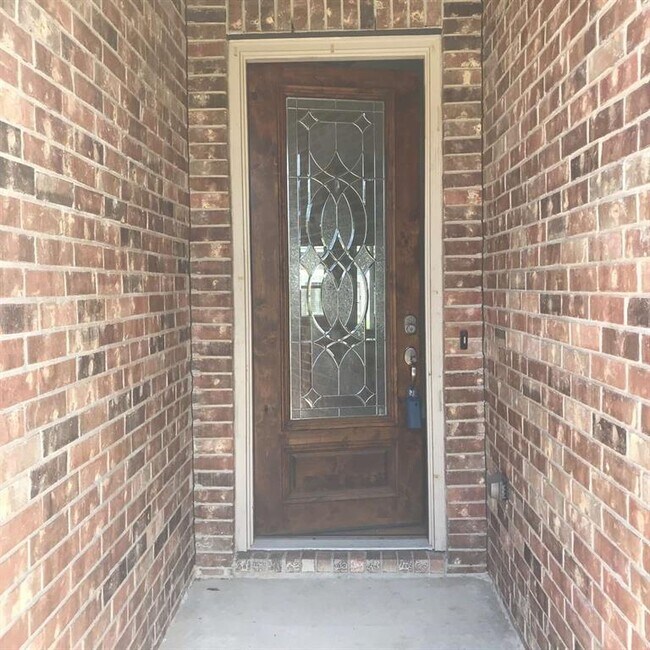 Building Photo - 297 Westwood Dr