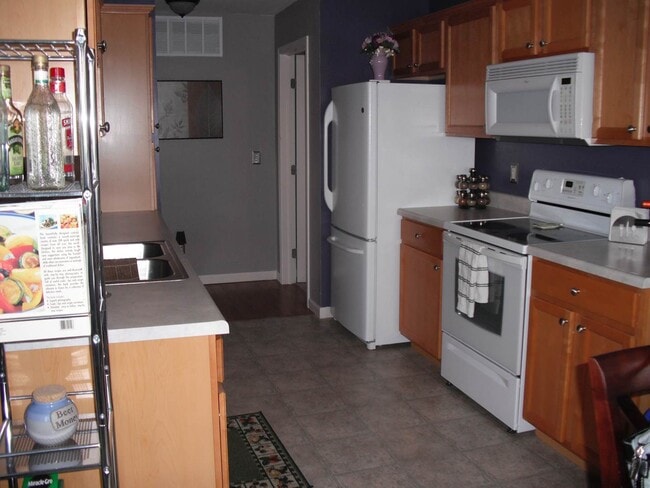 Building Photo - 1354 Mariner Way