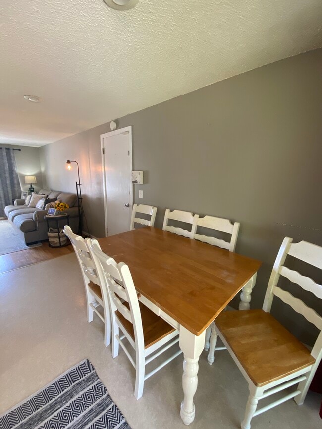 Foto del edificio - 12604 SE 160th St