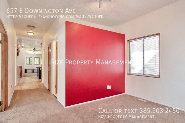 Building Photo - Luxury, Location, and Convenience.