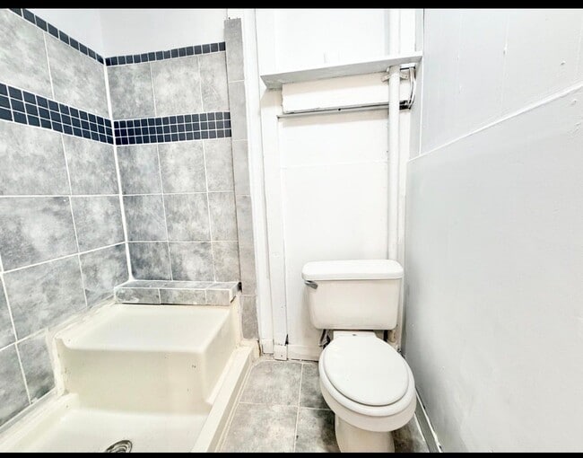 Foto del edificio - 1308 W 13th Ave
