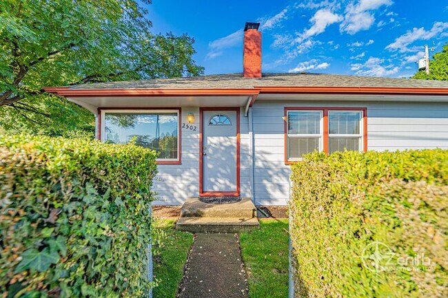 Foto del edificio - 2502 Fairmount Ave