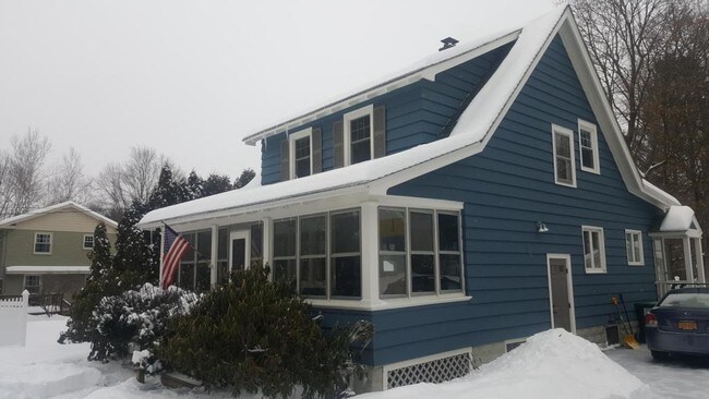 Building Photo - 101 Columbia Ave Ext