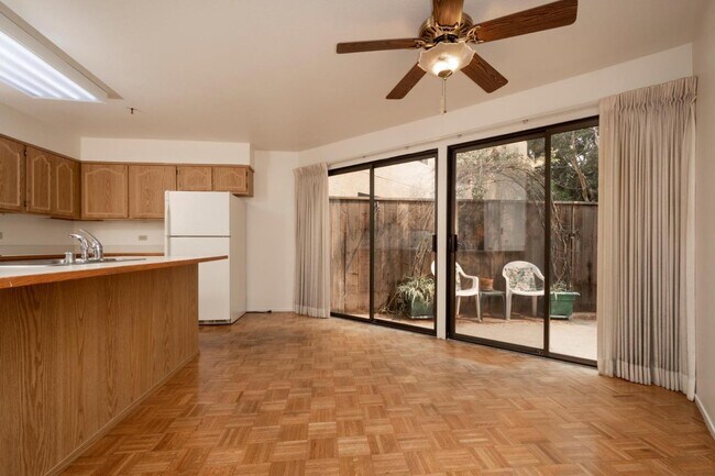 Foto del edificio - 35 9th Ave