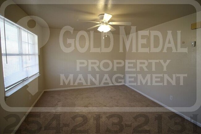 Foto del edificio - 609 Sunset Ln