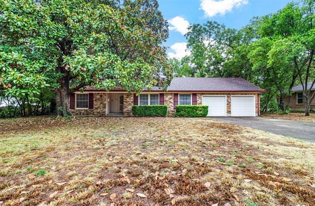 Building Photo - 810 Linwood Dr