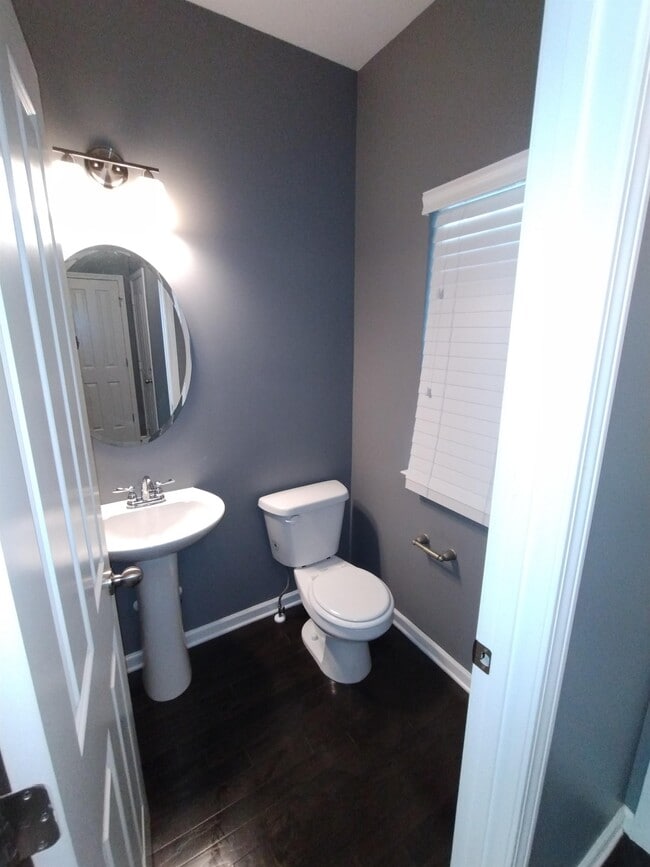 Foto del edificio - 507 Shirebrook Cir