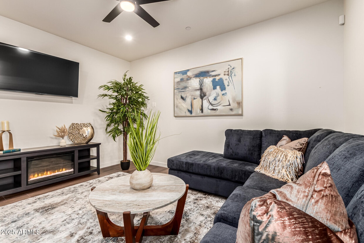 Foto principal - 12005 N Panorama Dr