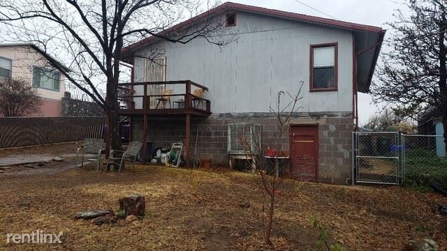 Foto del edificio - 3 br, 2 bath House - 811 W Hill St