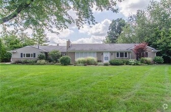 Building Photo - 3275 Chickering Ln