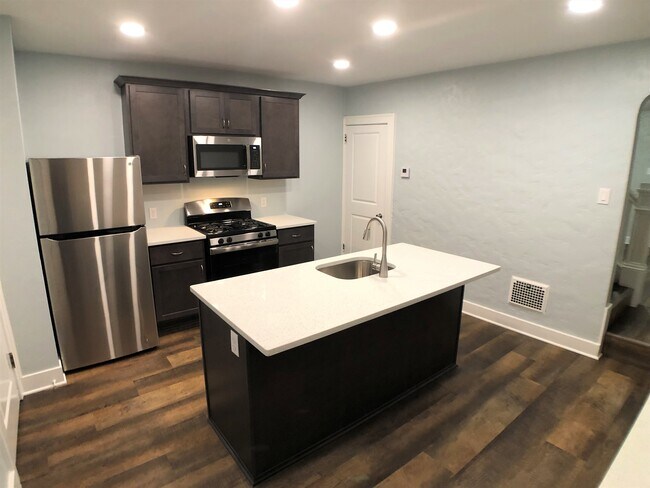 Foto del edificio - 5346 Hillcrest St