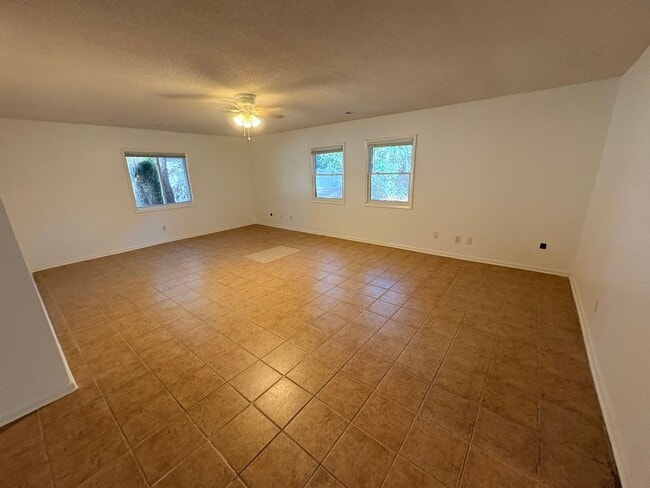 Building Photo - Rental Home Hiltonhead