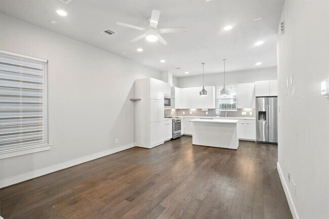 Foto del edificio - 2517 Hollister Rd
