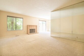 Building Photo - 2036 Stone Pine Ct