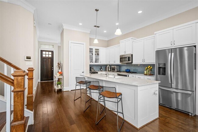 Building Photo - 1407 Devonshire Manor Ln