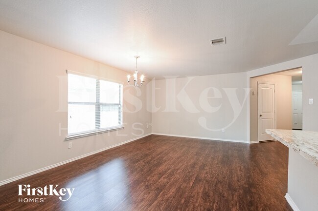Building Photo - 20327 Louetta Reach Dr