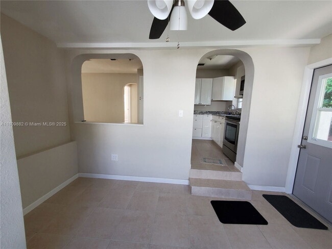 Foto del edificio - 70 NW 33rd St