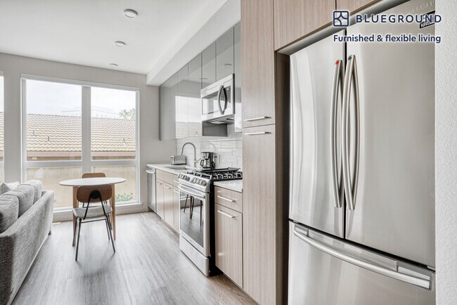 Foto del edificio - 2280 W El Camino Real