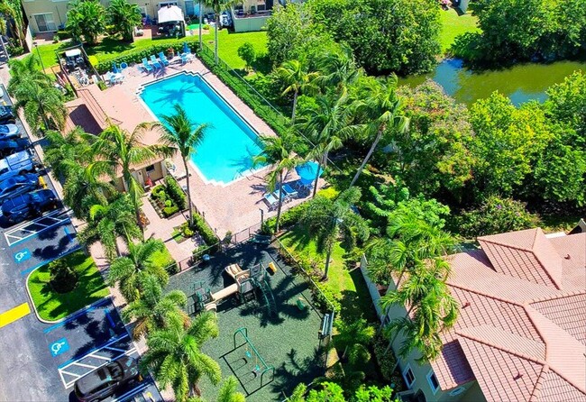 Foto del edificio - 297 Lake Monterey Cir