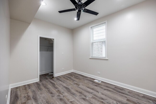 Building Photo - 2821 N Campbell Ave