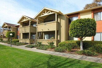 Interior Photo - Windsong Apartments