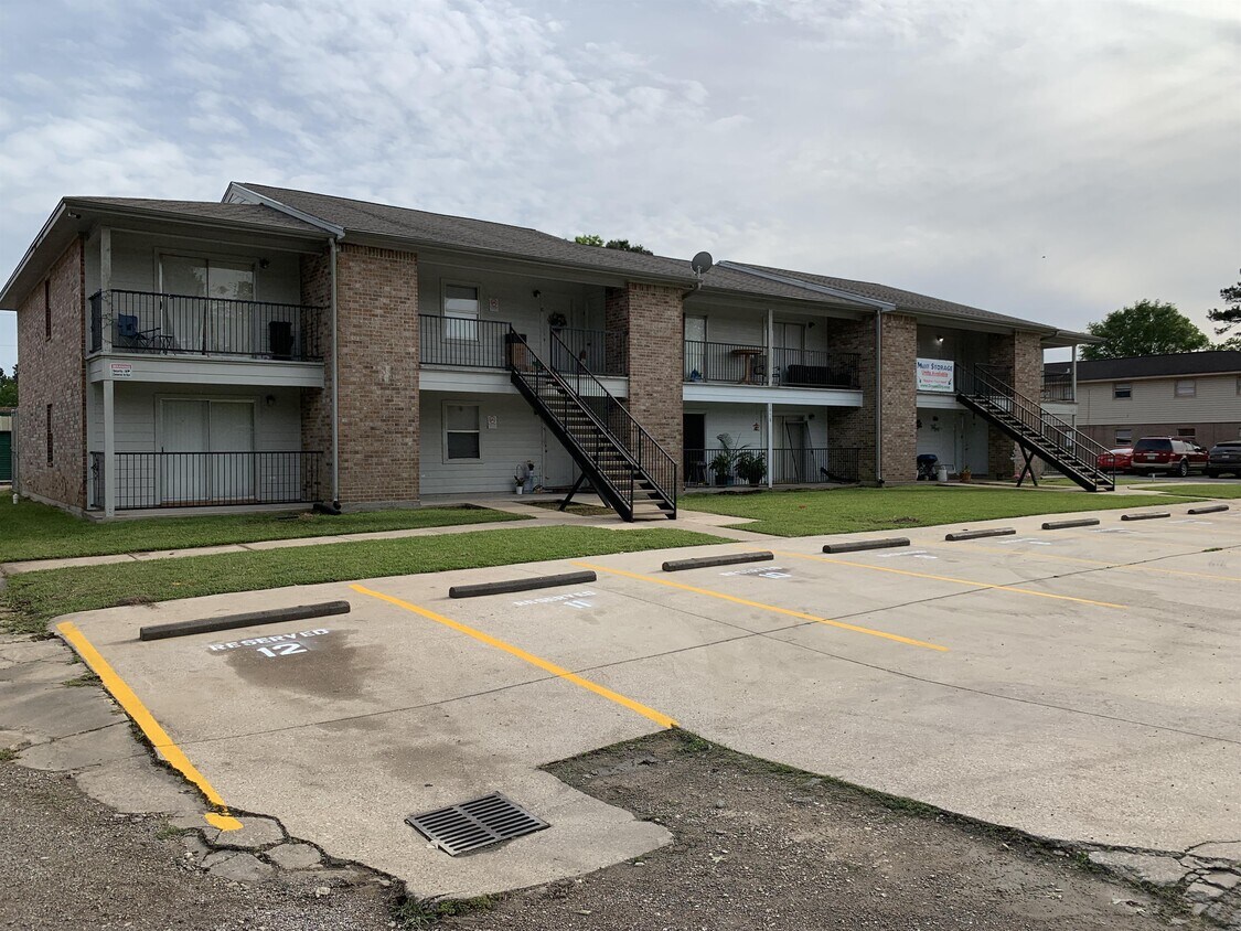 Primary Photo - 1070 Orange St